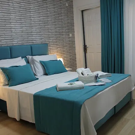 Olivia Alacati Otel *